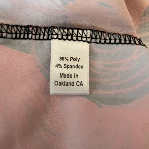 Miss Me Womens Pink Metallic Cold Shoulder Ruffle Blouse MMT0777L Large NWT - Picture 10 of 10